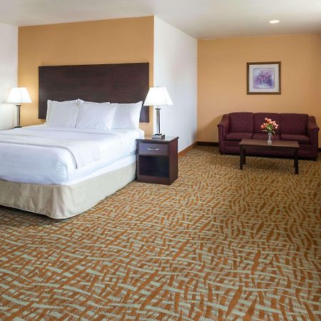 Days Inn & Suites By Wyndham Spokane Airport Airway Heights Exteriör bild